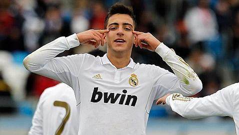 B体育APP-【人物】33岁首秀双响！何塞卢成西班牙队最大发现