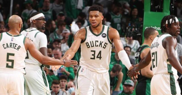 B体育移动平台-以狠制狠！绿军围剿失败反被字母哥封锁