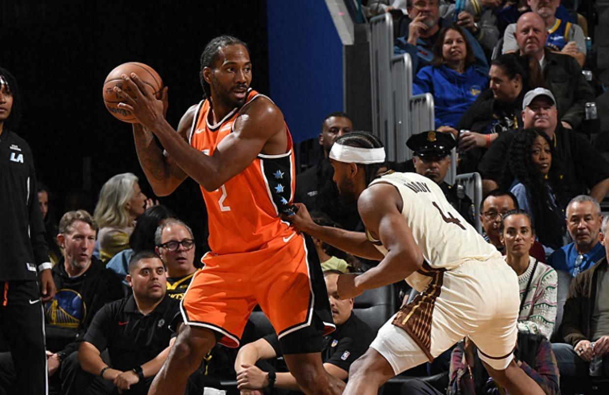 B体育手机版下载-首发出场，5中1得4分，正负值-18，全队最低！勇士还是迷之自信啊