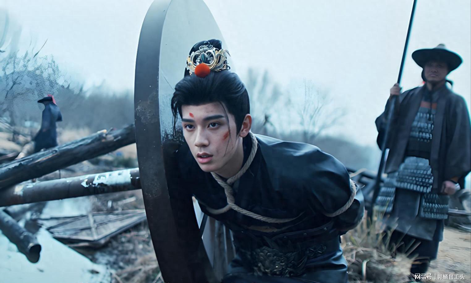 B体育APP-《逐玉》随元青杀疯了！被信任大哥捅刀，才懂他为何割下头给谢征